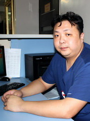 Акушер-гинеколог Юрий Ильич Кон