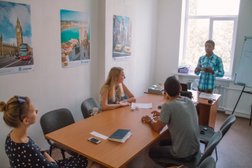Курсы английского языка X-Language, с рейтингом 4.8 - находится по адресу Волгоград, район Семь Ветров, улица Константина Симонова, 17 