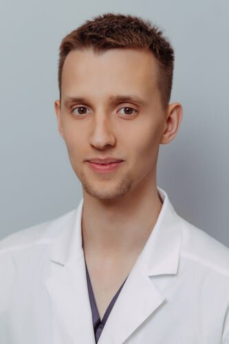 Виктор Андреевич Романов