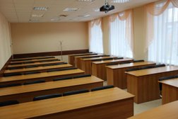 Автошкола АвтоКлуб, с рейтингом 4.8 - находится по адресу Санкт-Петербург, улица Димитрова, 16к1 