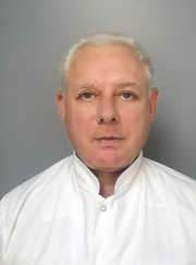 Акушер, акушер-гинеколог Олег Владимирович Добромиров