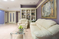 Стоматологическая клиника Белые Клематисы, с рейтингом 4.2 - находится по адресу Москва, Измайловский бульвар, 38/11 