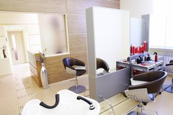 Парикмахерская на бульваре Трудящихся, 35 к 3 в Колпино, с рейтингом 3 - находится по адресу Санкт-Петербург, бульвар Трудящихся, 35 к3 