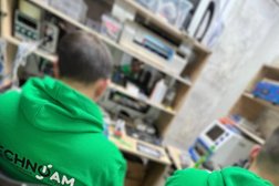 Сервисный центр по ремонту телефонов, ноутбуков и телевизоров TechnoJam, с рейтингом 3 - находится по адресу Красноярск, улица Дмитрия Мартынова, 24 