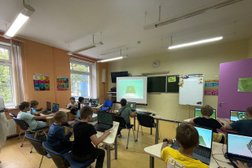 Школа программирования для детей Pixel, с рейтингом 4.7 - находится по адресу Москва, Кировоградская улица, 30 