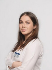 Кардиолог Каролина Марленовна Бжинава
