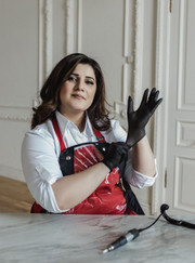 Подолог, мастер ногтевого сервиса Рухия Байрамова