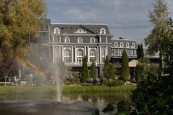 Курортно-развлекательный комплекс Внуково Вилладж, с рейтингом 3.2 - находится по адресу Москва, д. Картмазово, Киевская улица, 4 