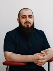 Стоматолог, стоматолог-терапевт Хамза Залимханович Саниев