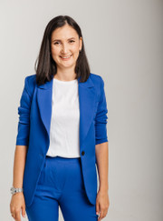 Преподаватель английского языка, преподаватель французского языка Алия Ахметовна Кочербаева