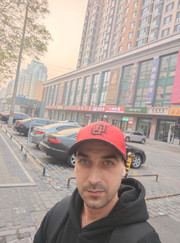 Грузчик, диджей Александр Валерьевич Ярош