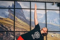 Фитнес-студия Стихия, с рейтингом 3.7 - находится по адресу Иркутск, Байкальская улица, 295/8А 