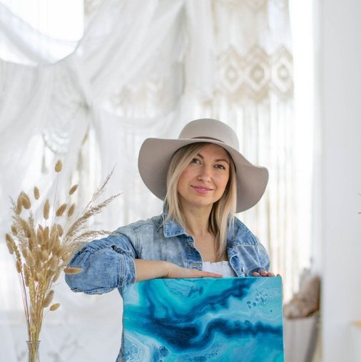 Анна Сенаторова