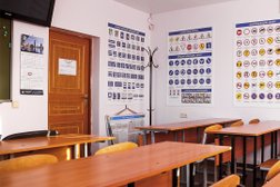 Свердловская автошкола на улице Спутников, с рейтингом 3.8 - находится по адресу Екатеринбург, улица Спутников, 1а 