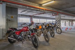 Мотошкола Байкер, с рейтингом 4.9 - находится по адресу Санкт-Петербург, проспект Большевиков, 18к2 