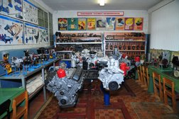 Областная автошкола, с рейтингом 4.6 - находится по адресу Псков, Максима Горького, 53 