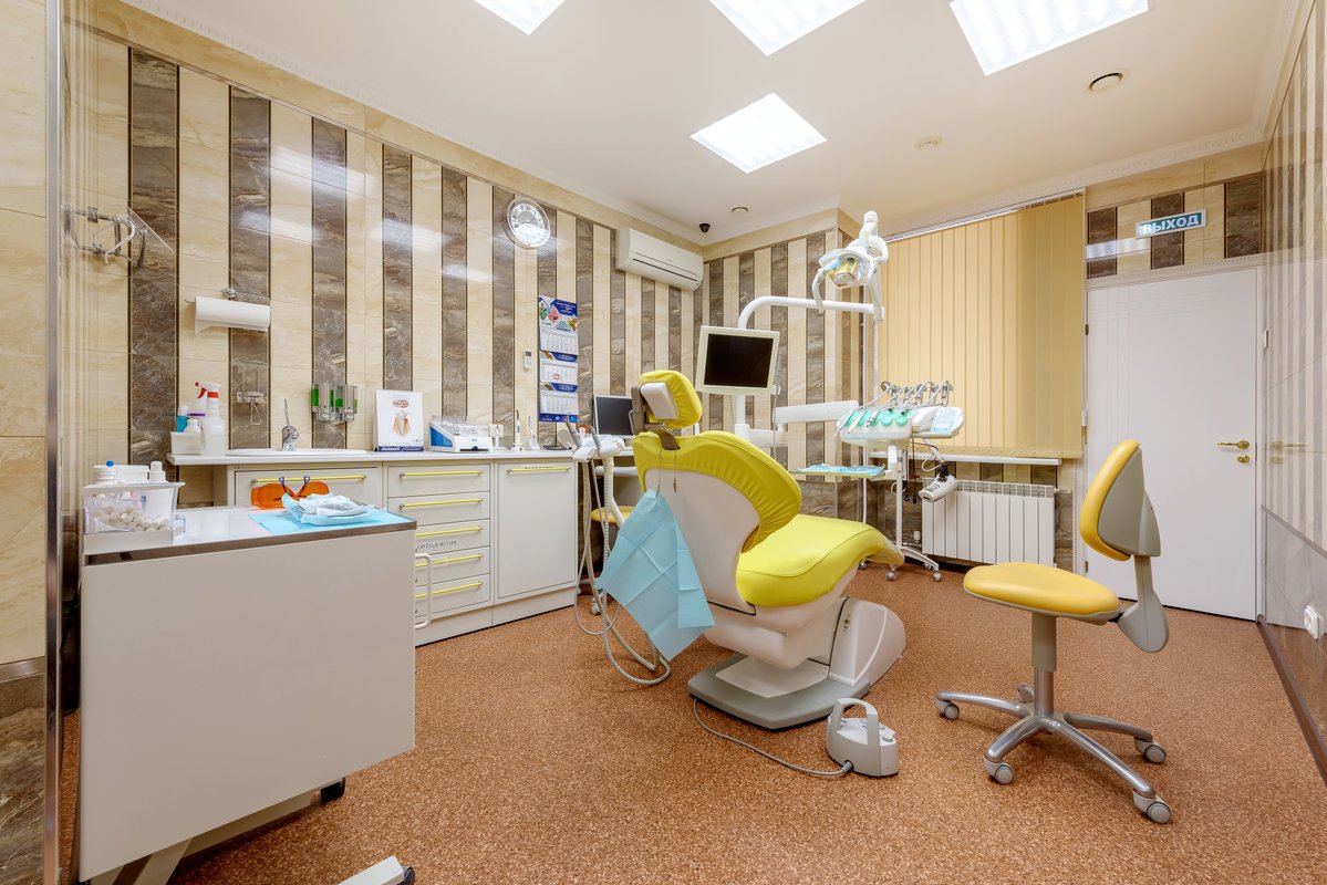 стома стоматология санкт-петербург. стом просвещение фото. стома гражданский 114. дом 114 гражданский проспект. стом клиника.