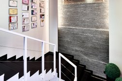 Клиника Марины Рябус, с рейтингом 4.6 - находится по адресу Москва, Мосфильмовская улица, 88, корп. 4, стр. 3 