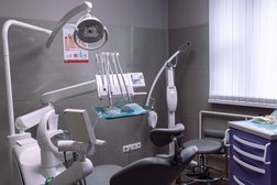 Стоматологическая клиника Дентал Макс, с рейтингом 3.1 - находится по адресу Москва, Окская улица, 3, корп. 1 