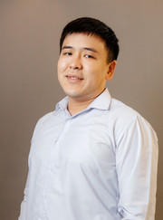 Стоматолог-хирург Алиаскар Алибаевич Толеген