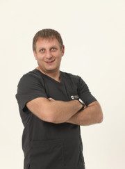 Имплантолог, стоматолог Армен Гагикович Шахбазян