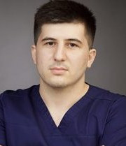 Имплантолог, стоматолог-хирург Курбан Исмаилович Ахмедов