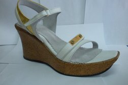 Салон по пошиву и ремонту обуви Stivali Style, с рейтингом 3.3 - находится по адресу Красноярск, улица Ленина, 116 