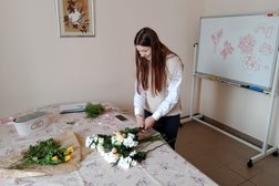 Учебный центр ПрофАкадемия, с рейтингом 4.4 - находится по адресу Республика Татарстан, Набережные Челны, Московский проспект, 153а 