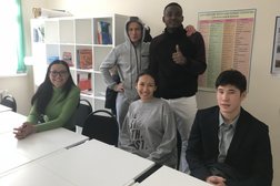 Языковой центр Англичанка, с рейтингом 5 - находится по адресу Алматы, Калдаякова, 30 