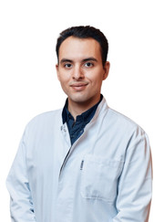 Онколог, маммолог Денис Владимирович Черняев