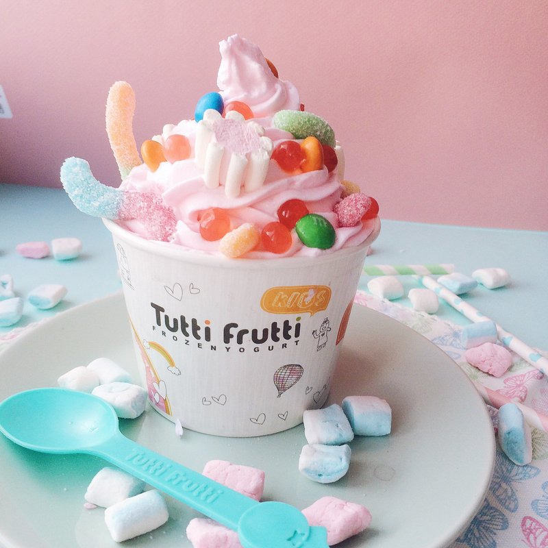 Summer love frozen yogurt. Смотреть фото Summer love frozen yogurt. Смотреть картинку Summer love frozen yogurt. Картинка про Summer love frozen yogurt. Фото Summer love frozen yogurt
