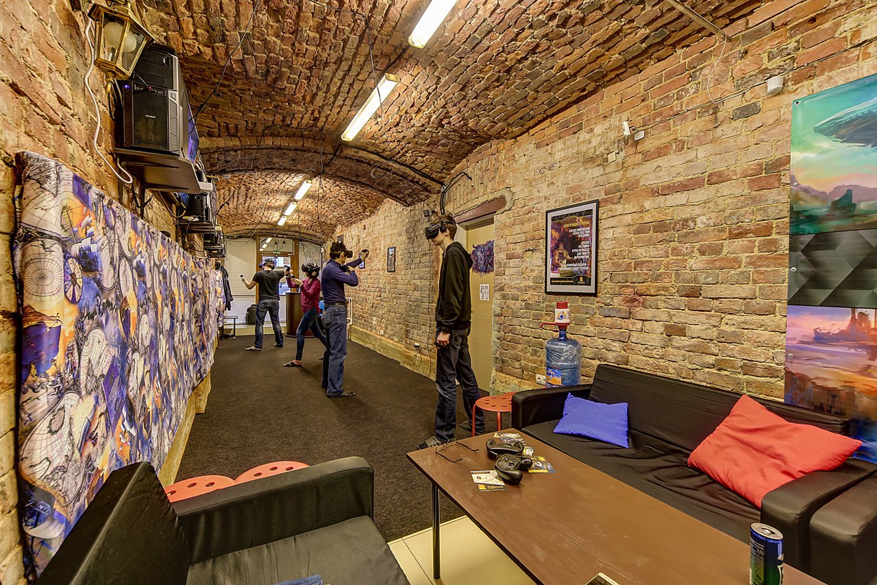 Futurum - Алгоритм - производство на заказ шкафов-купе, распашных шкафов, прихож