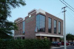 Стоматологический центр ЕВРОДЕНТ, с рейтингом 4.2 - находится по адресу Краснодар, микрорайон Хлопчато-бумажный Комбинат, улица Васнецова, 44 