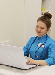 Ветеринарный врач-терапевт, ветеринарный врач-дерматолог Елена Константиновна Глухова