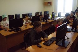 Клуб программистов для школьников Апрель софт, с рейтингом 4.7 - находится по адресу Нижний Новгород, Краснодонцев, 21 к3 