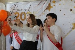 Частная школа Максимус, с рейтингом 4.8 - находится по адресу Тюмень, улица Республики, 83 