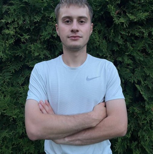 Илья Артюхов