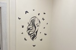 Салон красоты Glamour, с рейтингом 4.4 - находится по адресу Москва, Варшавское шоссе, 143А 