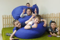 Частная школа Атмосфера Развития, с рейтингом 4.7 - находится по адресу Сочи, улица Яна Фабрициуса, 2/9А 