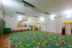 Частный детский клуб полного дня Академия Бэмби, с рейтингом 4.9 - находится по адресу Московская область, с. Ильинское, улица Новая Садовая, 1 