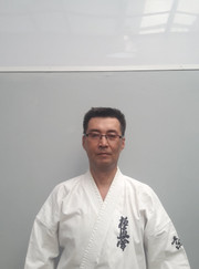 Тренер по каратэ Ардак Хамиев