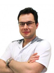 Имплантолог, стоматолог Василий Александрович Селюк