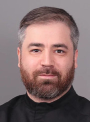 Имплантолог, стоматолог Джабраил Камильевич Рахматуллаев