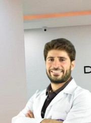 Стоматолог, ортодонт Рашад Раедович