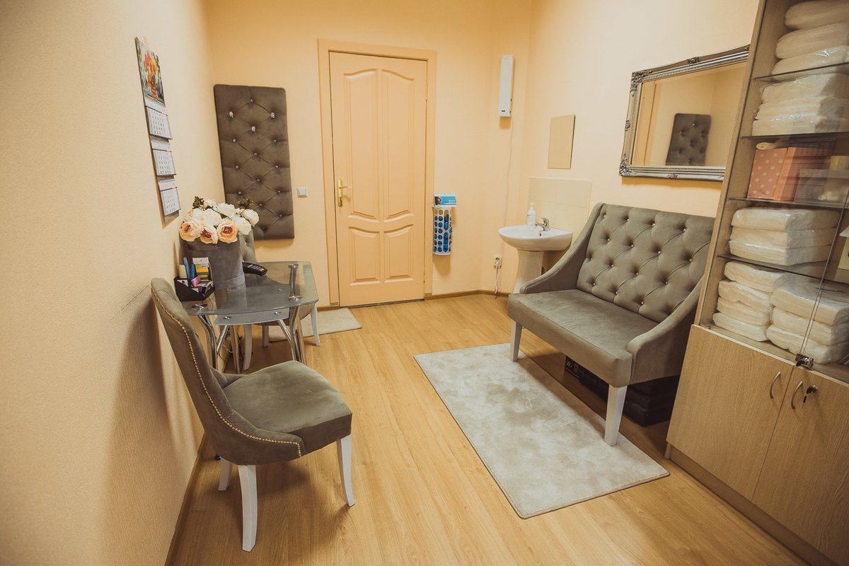 Room краснодар. Beauty Room Краснодар. Бьюти Румс Краснодар красная. Beauty Rooms Краснодар красная 176. Скай Бьюти Иркутск салон верхняя набережная.