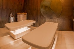 Центр красоты Зазеркалье, с рейтингом 4.6 - находится по адресу Москва, Кантемировская улица, 6 корпус 1 