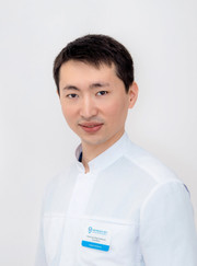 Сосудистый хирург, лазерный хирург Беккелди Жаркынбаевич Калыбаев