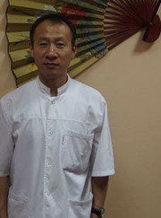 Мануальный терапевт, массажист Пэйюнь Чжао