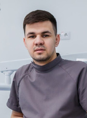Имплантолог, стоматолог Айрат Миннегадиянович Ахметшин