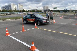 Автошкола Мегаполис, с рейтингом 4.7 - находится по адресу Москва, улица Фомичёвой, 12 к1 